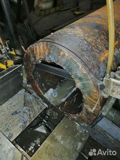 Резка металла на ленточной пиле (лпс)