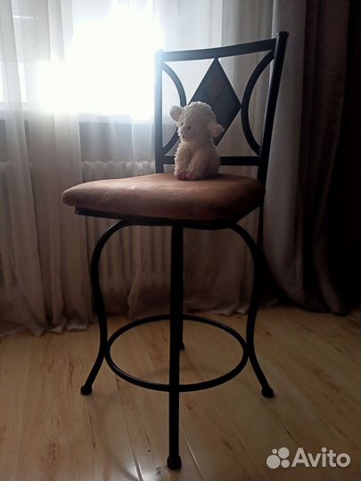 Стул барный