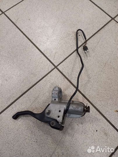 Машинка тормоза на polaris iq 440