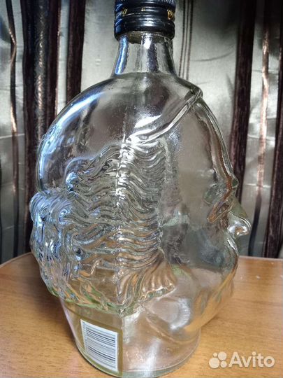 Бутылка стеклянная 1л бутылка глиняная 0,5
