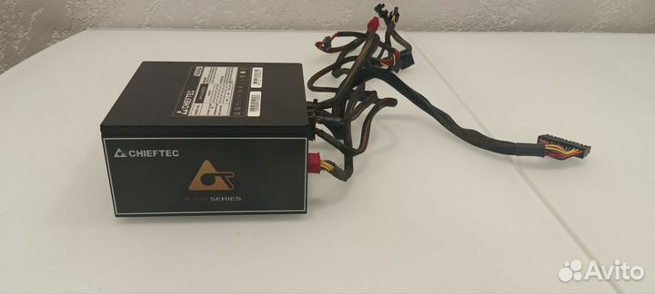 Блок питания chieftec 650w