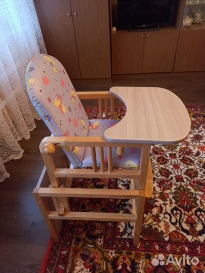 Детский стол и стул