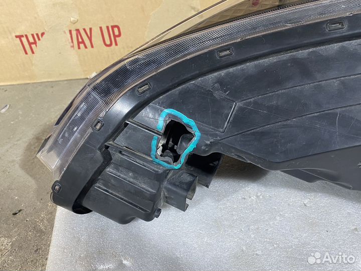 Фара правая KIA RIO 4 X Full LED