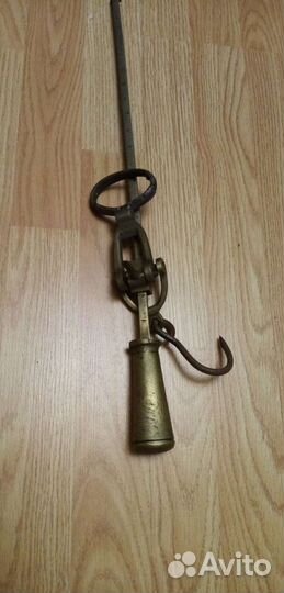 Безмен старинный