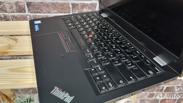 Lenovo ThinkPad 13 FullHD Core i5-7TH/8/HD/SSD256