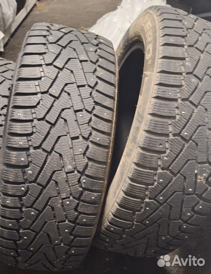 Pirelli Winter Ice Zero 235/55 R19 105H