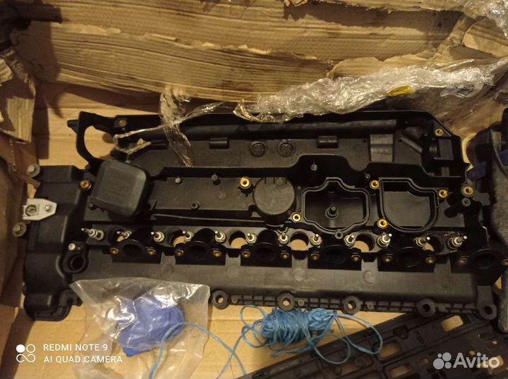 Клапанная крышка BMW 5 e39