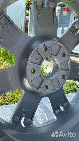 Диски 8J 18H2 ET57 Volkswagen
