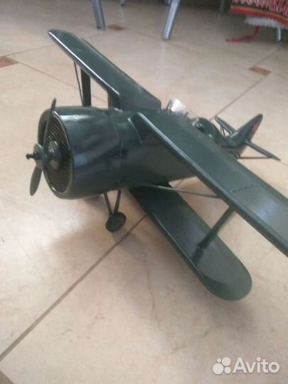 Модель самолета И - 153,биплан