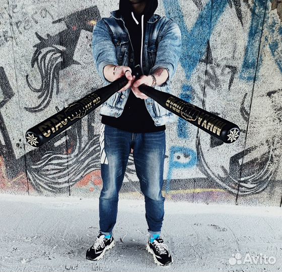 Бейсбольная бита