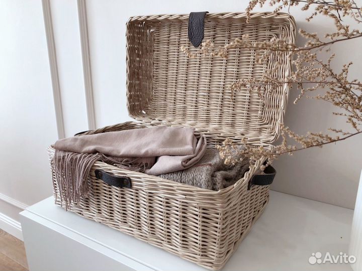 Сундук плетеный