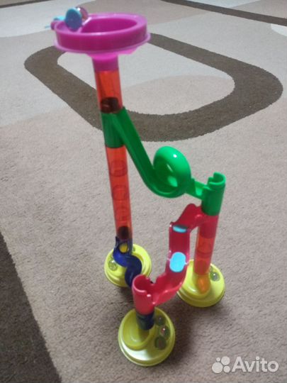 Динамический конструктор-лабиринт с шариками