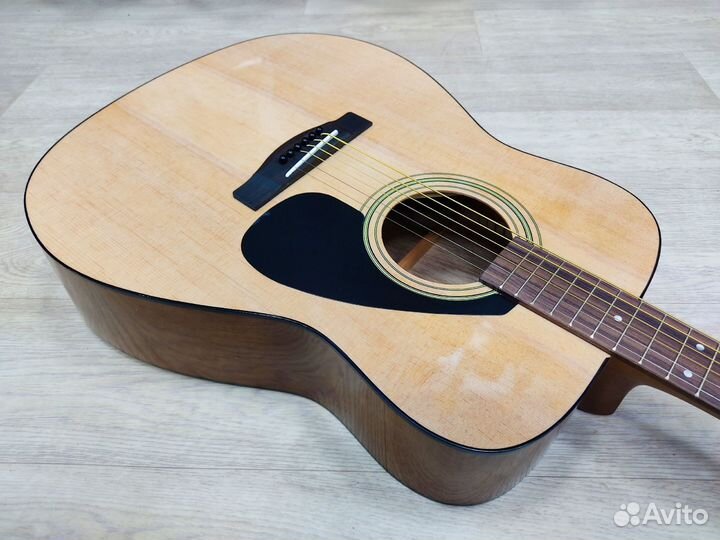 Гитара Yamaha F 310 оригинал