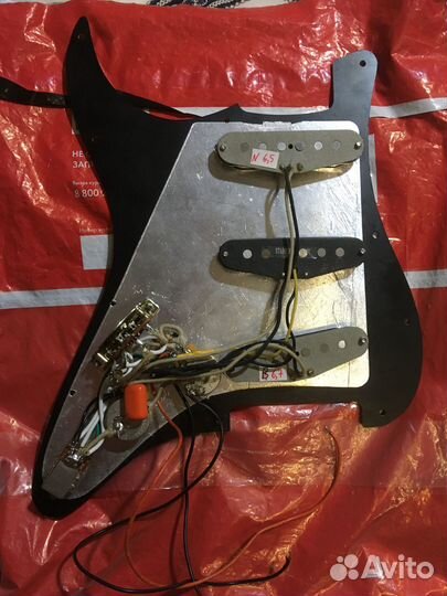 Электрогитара Fender Stratocaster Vintera 60's SRV