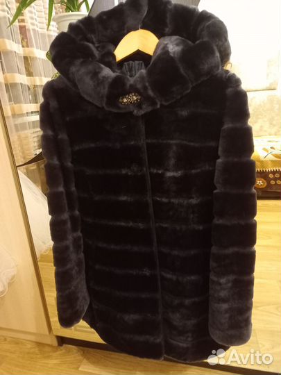 Полушубка мутоновая с капюшоном 44 46