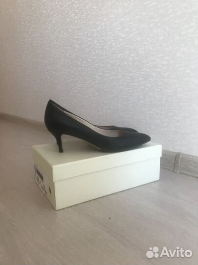Продам туфли