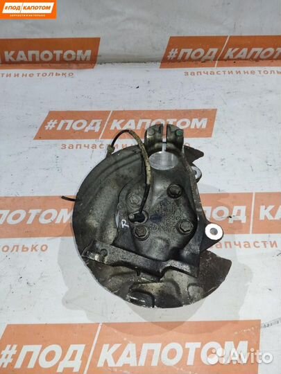 Кулак передний правый BMW 3 E90 2005 31216793924