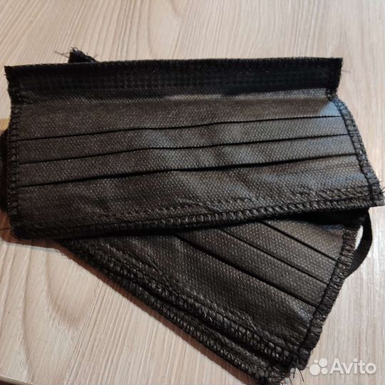 Маска медицинская черная