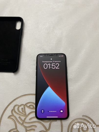 iPhone Xs, 64 ГБ