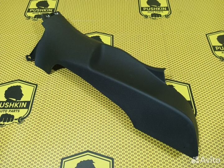 Обшивка стойки задней нижняя задняя правая