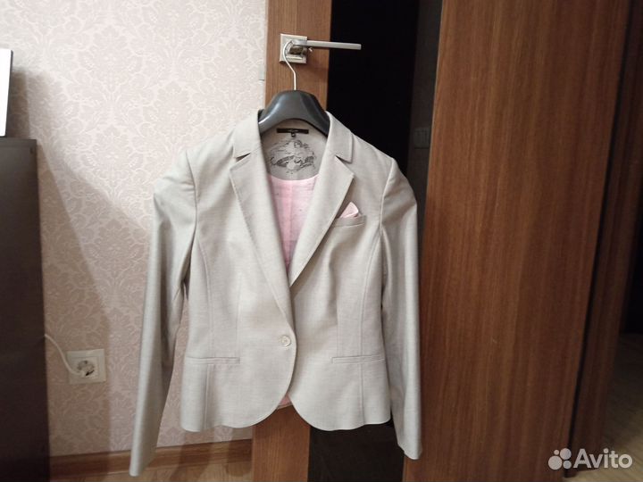 Твидовый пиджак женский 44 46