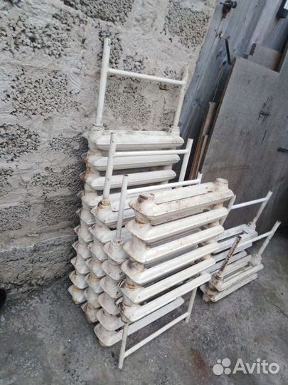 Батарея чугунная