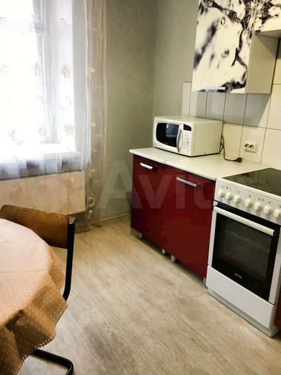 2-к. квартира, 52 м², 3/3 эт.