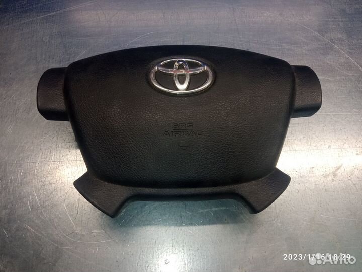 Подушка безопасности водителя Toyota Tundra