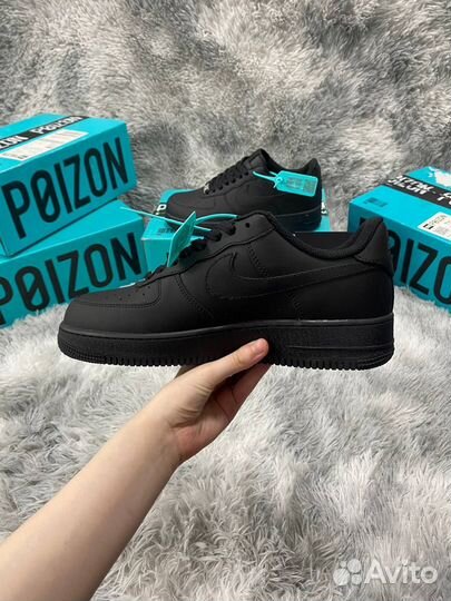 Nike Air Force 1 Black Черные Оригинал Poizon