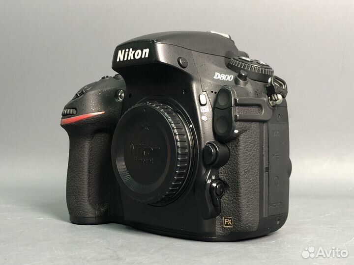 Nikon D800 77.000 кадров
