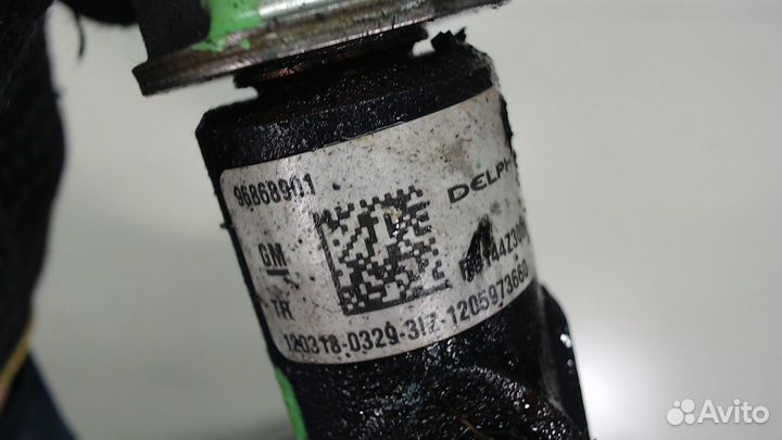 Рампа топливная Opel Antara, 2011