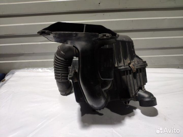Корпус воздушного фильтра Mazda Cx-7 2006 - 2012