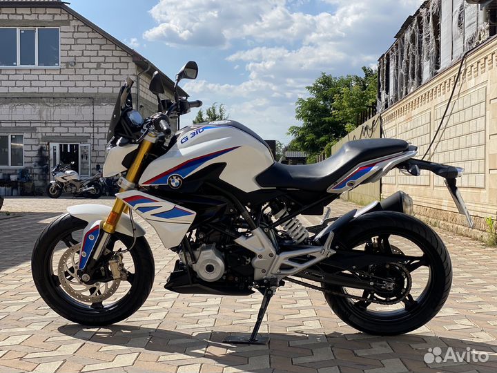 BMW G310R