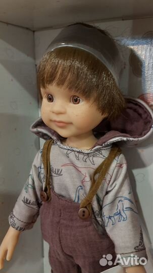 Кукла дарио паола рейна в аутфите серхио и пижама