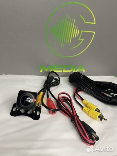 Камера заднего вида Ahd