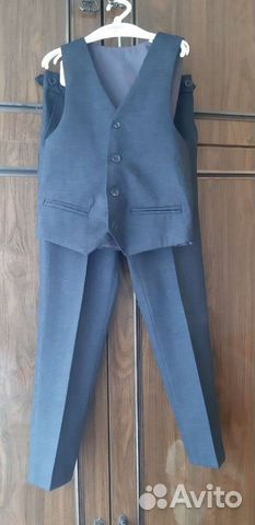 Школьный костюм