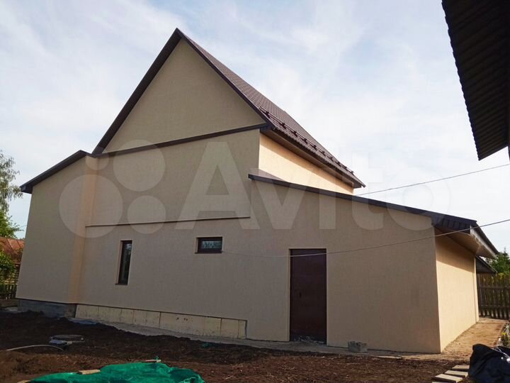 Дом 128 м² на участке 7,7 сот.