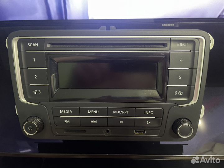 Магнитола на volkswagen polo rcd 220