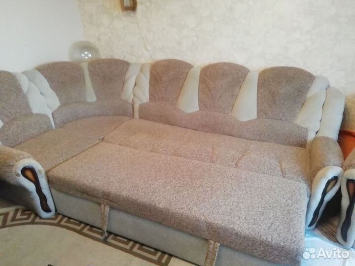 Угловой диван бу