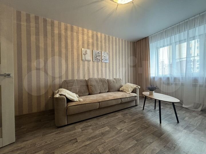 2-к. квартира, 60 м², 4/12 эт.