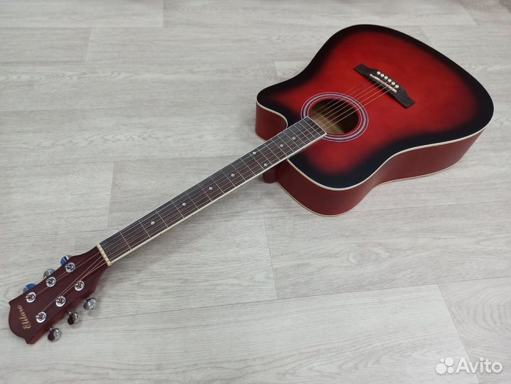 Новая акустическая гитара