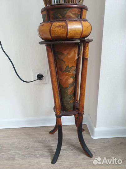 Декоративная ваза, деревянная напольная