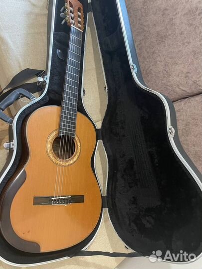 Классическая гитара мастера А. Блинова (GFA 2014)