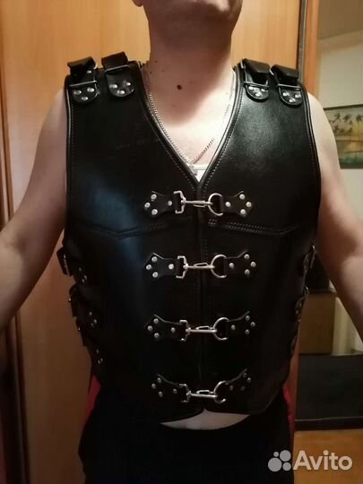 Байкерский жилет