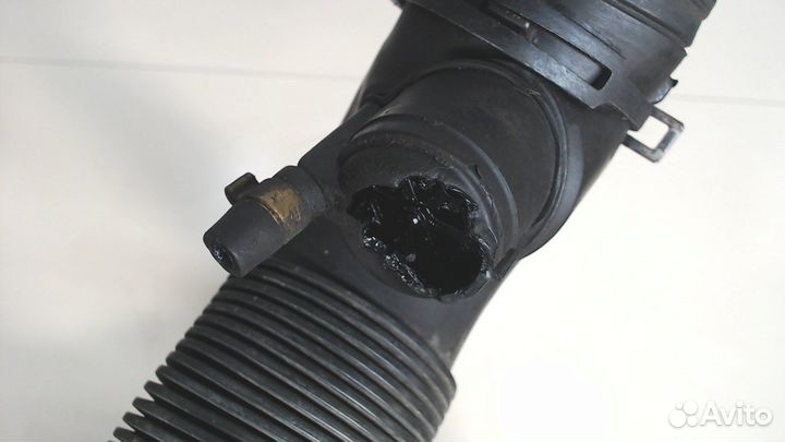 Патрубок воздушного фильтра Volkswagen Beetle, 199