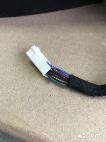 Зеркало правое Мазда