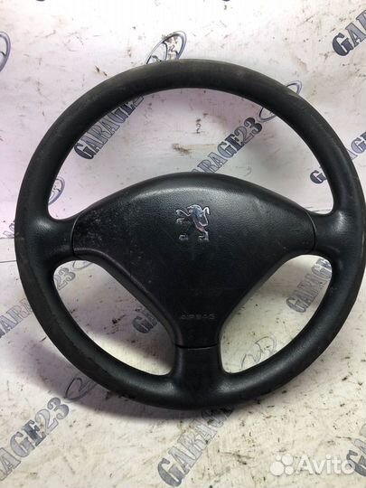 Рулевое колесо Peugeot 307