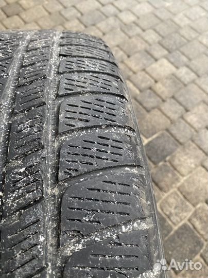 Pirelli Scorpion 20 R20