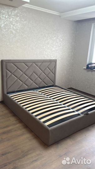 Кровать на заказ