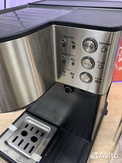 Новая кофеварка рожковая Polaris PCM 1536E